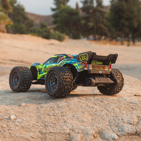 1/10 SCX10 III Coyote 4X4 RTR Brushed Rock Crawler, Blue