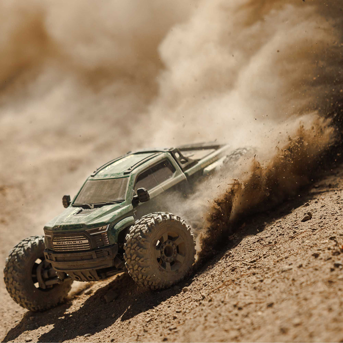 1/10 BIG ROCK 4X4 223S BLX BRUSHLESS STREET TRUCK RTR WITH DSC
