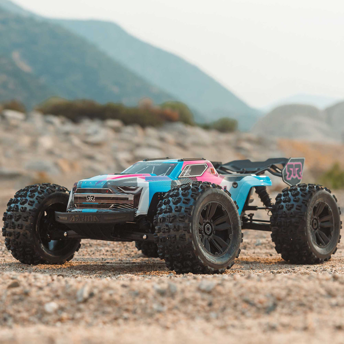 1/8 KRATON 4X4 6S BLX BRUSHLESS V6 SPEED TRUCK RTR