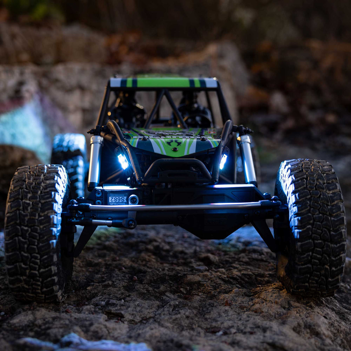 1/10 SCX10 III Coyote 4X4 RTR Brushed Rock Crawler, Blue