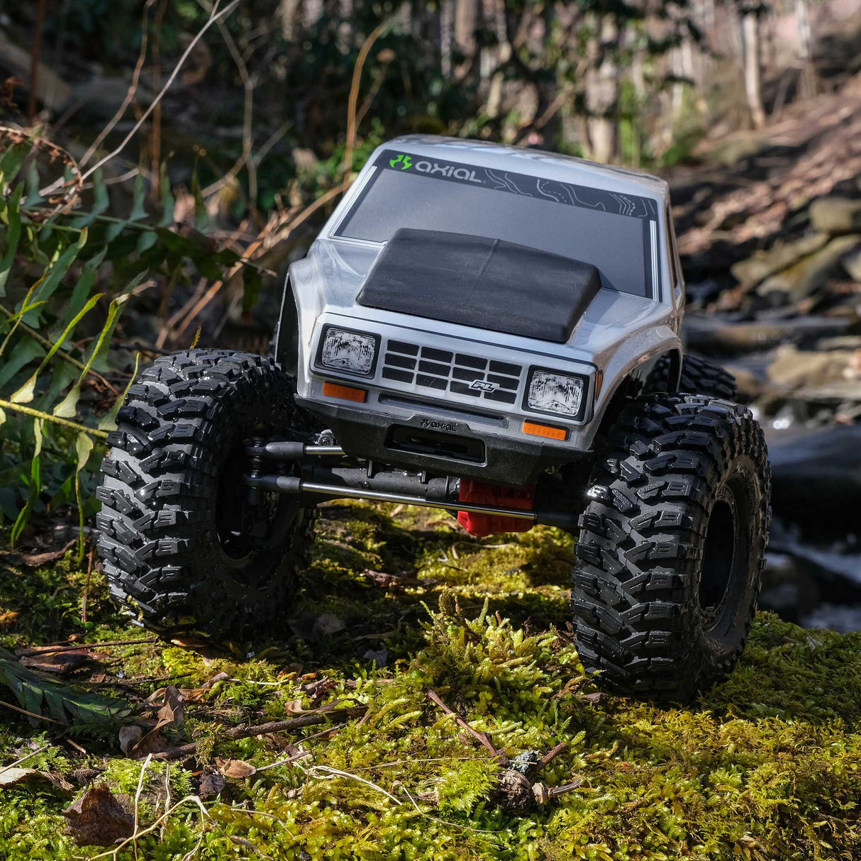 1/10 SCX10 III Coyote 4X4 RTR Brushed Rock Crawler, Blue
