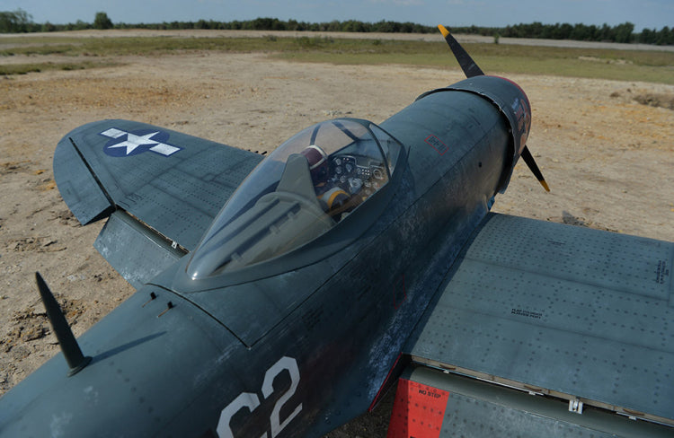 P-47 Thunderbolt 50-60cc Gas ARF w electric landing gear