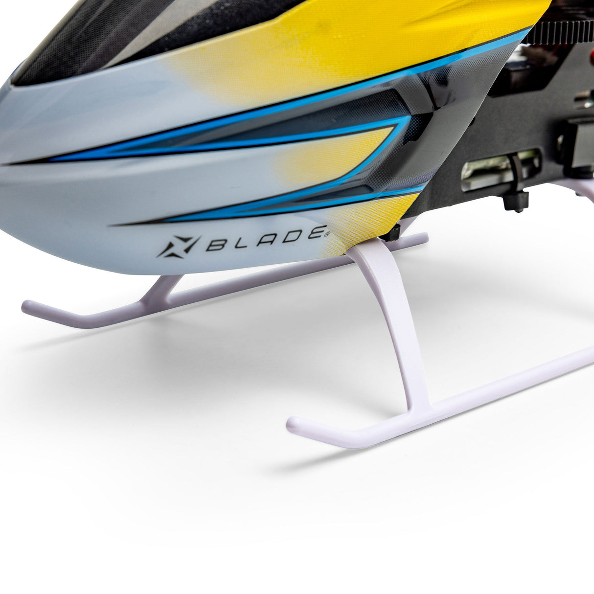 Blade Revolution 235 CP BNF Basic with SAFE