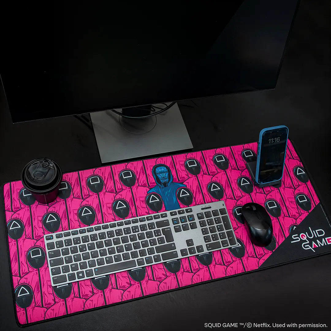 Desk Mat Front Man and Guards - Squid Game