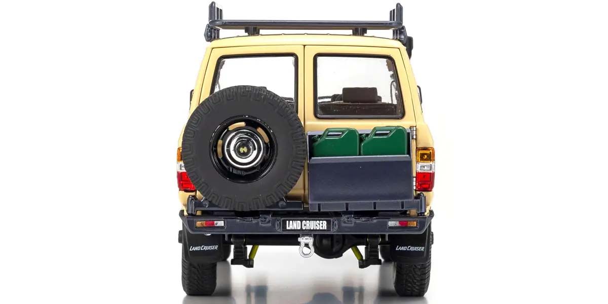 KYOSHO DIE CAST KS08956XBE - Kyosho 1:18 Toyota Land Cruiser 60 1980 Beige