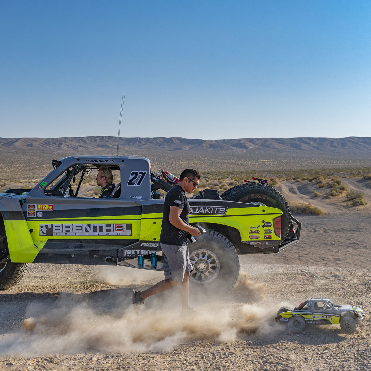 1/6 Super Baja Rey Brenthel 8S 4X4 RTR Brushless Desert Truck, Yellow