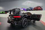 Mercedes-Benz GT3 AMG 12V elbil för barn – 1 person, orange