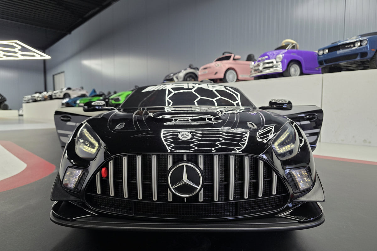 Mercedes-Benz GT3 AMG 12V elbil för barn – 1 person, orange