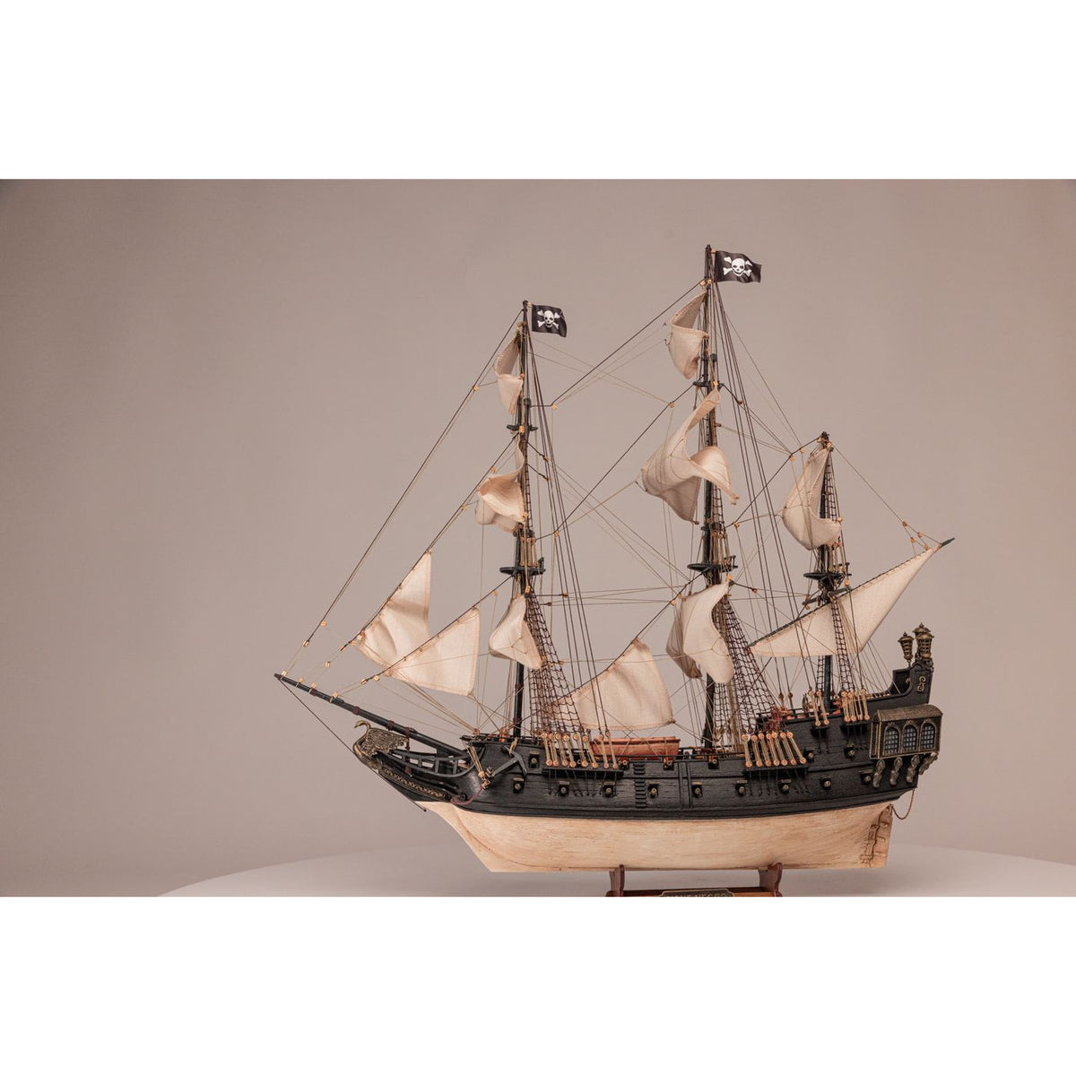 OcCre Black Swan 1/75 Pirat Ship 613mm