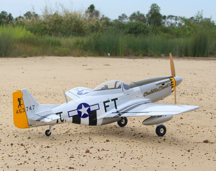 North American P-51D CharolotteÂ´s Chariot II 35cc 180cm Electric Retracts