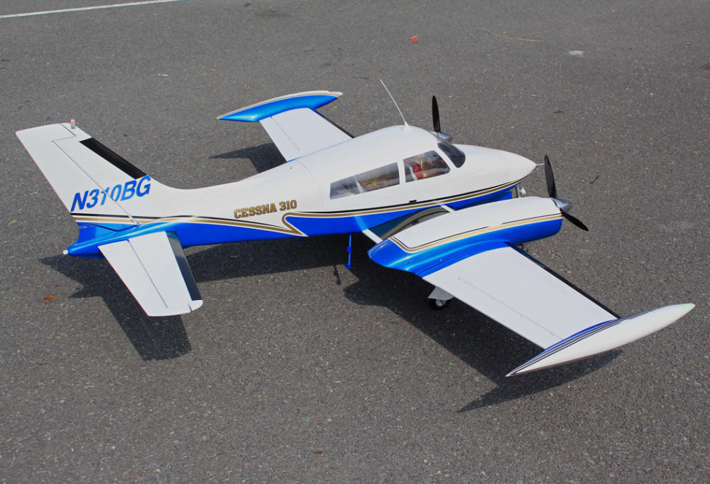 Giant Cessna 310 Twin Engine 15-20cc 2058mm ARF