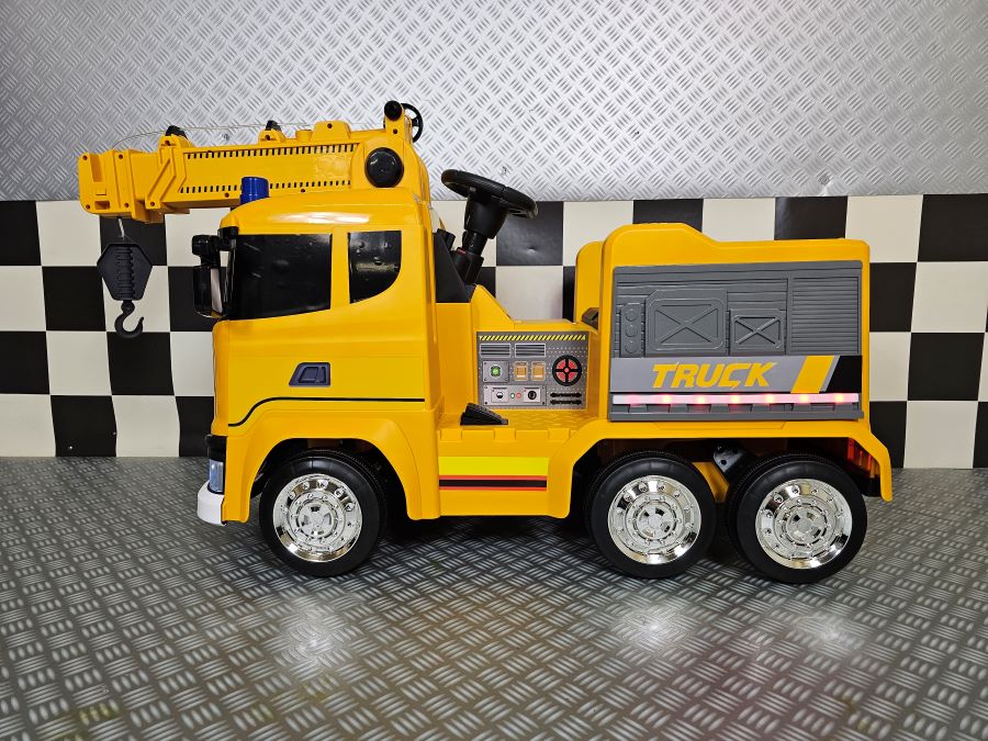 Scania kranbil 12V elbil för barn