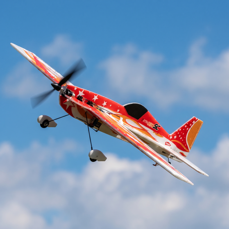 Kyosho Minium AD 330SC fly i luften