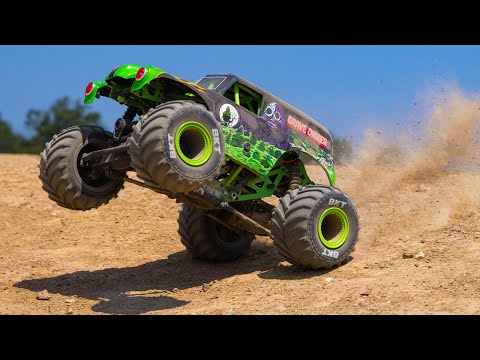 1/18 Mini LMT Grave Digger 2S 4X4 RTR Brushed Monster Truck (Battery & Charger Included), Green