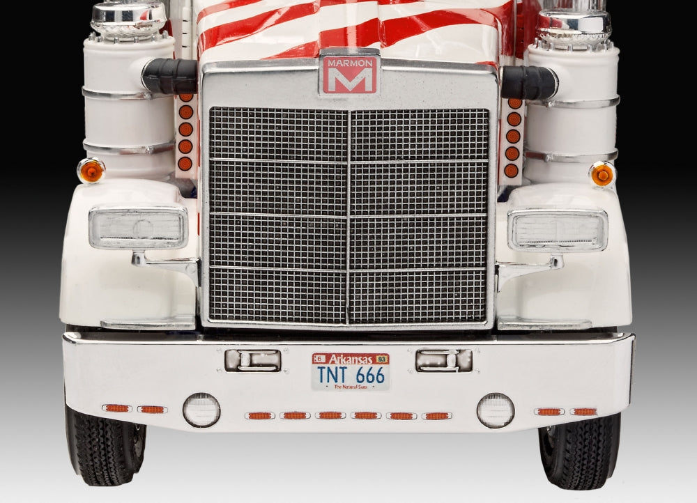 Revell 07429 Marmon Conventional Stars and Stripes – 1:25 Modellbyggsats