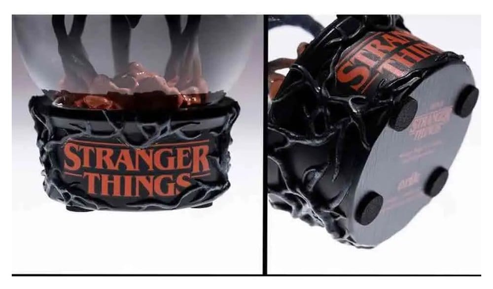 Stranger Things Snow Globe 8 cm