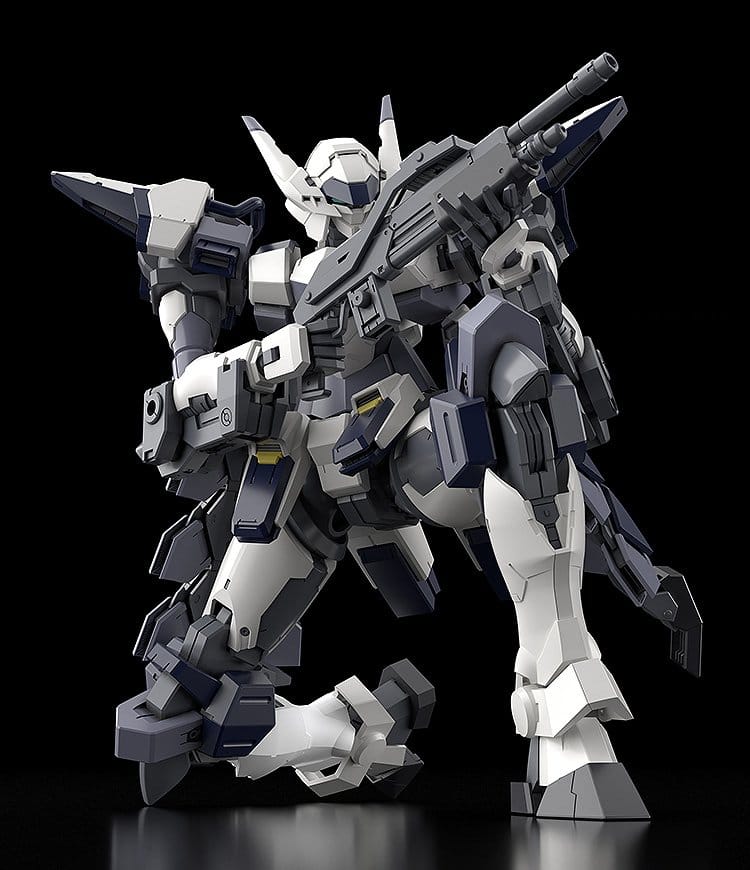Full Metal Panic! Plastic Model Kit 1/48 Azur Raven with Type 10 Modified Monomolecular Blade Plated Ver. & Special Display Base 18 cm