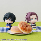 Blue Lock Look Up PVC Statue Rin Itoshi & Sae Itoshi Japanese National Player Match Ver. 11 cm (with gift)