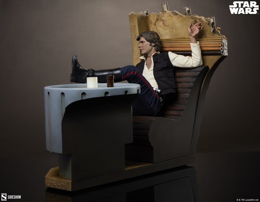 Star Wars Episode IV Mixed Media Premium Format Figure Han Solo: Sorry About the Mess 32 cm